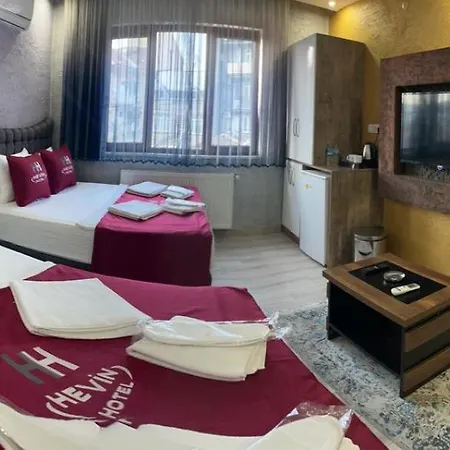 Hotel Hevın *